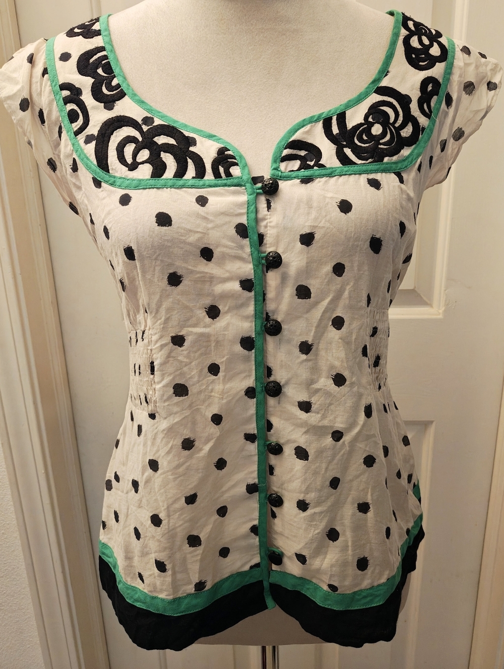 Vtg. Floreat for Anthropology Silk Polka Dot, Smocked & Cap Sleeve w Green Trim